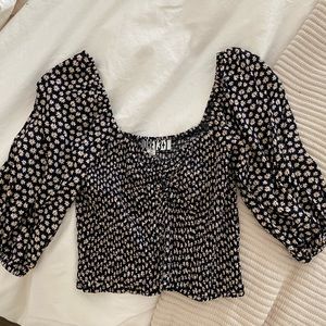 Audrey 3+1 Top, mini daisy print